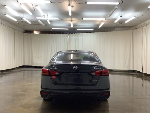 Used 2020 Nissan Altima 2.0 Platinum image 7