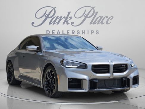 Used 2025 BMW M2 RWD image 8
