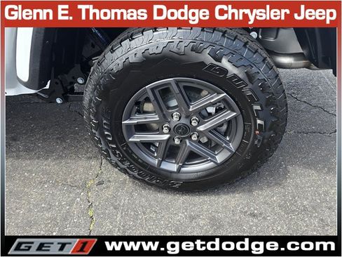 New 2026 Jeep Gladiator Sport AWD/4WD image 7