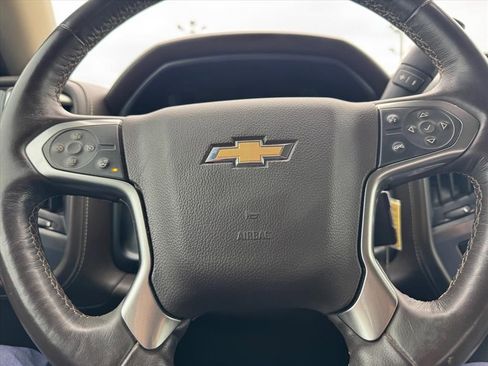 Used 2018 Chevrolet Silverado 1500 LTZ Z71 w/ LTZ Plus Package AWD/4WD image 17