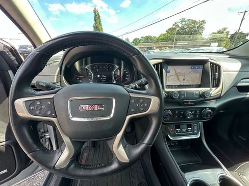 Used 2020 GMC Terrain Denali w/ Denali Premium Package image 28