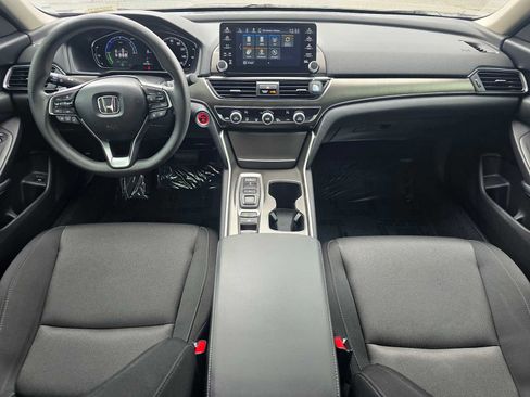 Used 2022 Honda Accord Hybrid image 18