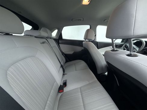 Used 2022 Hyundai Kona SEL w/ Cargo Package image 31