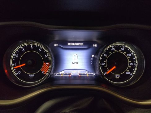 Used 2014 Jeep Cherokee Limited FWD image 23