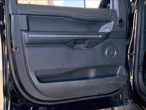 Certified 2024 Ford Expedition Max XLT image 18