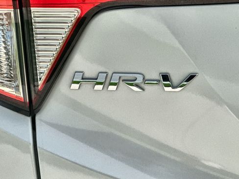 Used 2020 Honda HR-V LX image 14