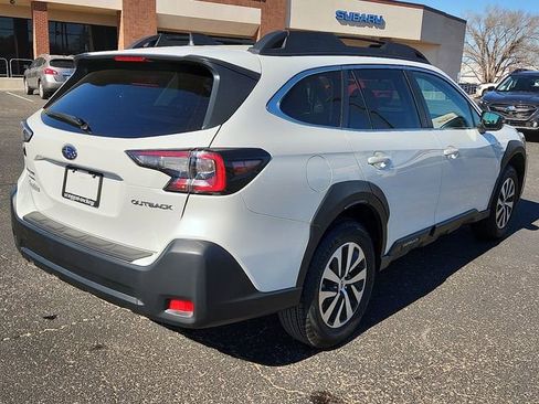 Certified 2025 Subaru Outback Premium image 4