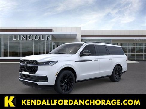 New 2025 Lincoln Navigator L Reserve w/ Jet Appearance Package image 1
