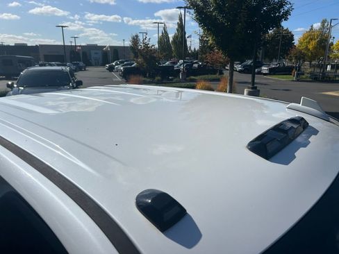 Used 2020 Chevrolet Silverado 3500 High Country w/ Z71 Off-Road Package image 28