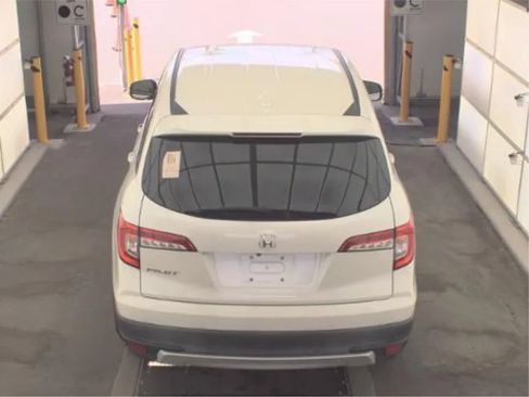Used 2019 Honda Pilot EX image 5