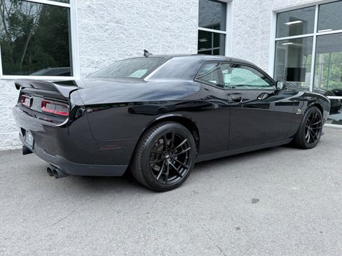 Used 2019 Dodge Challenger R/T Scat Pack w/ 1320 Drag Pack RWD image 35
