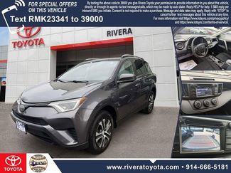 Used 2017 Toyota RAV4 LE video 1