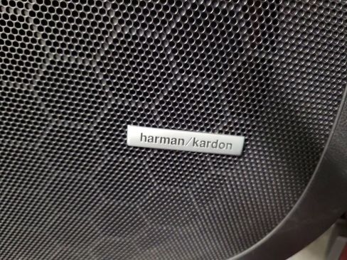 Used 2019 Subaru Ascent Limited w/ Popular Package #3 image 20