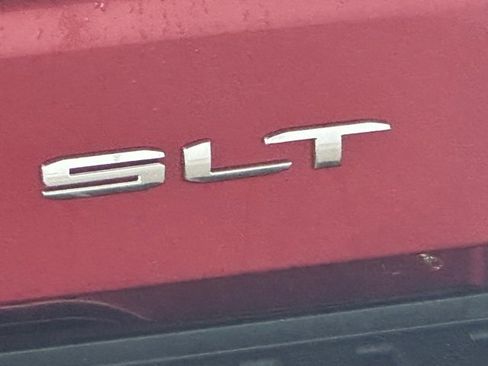 Certified 2023 GMC Sierra 1500 SLT image 10