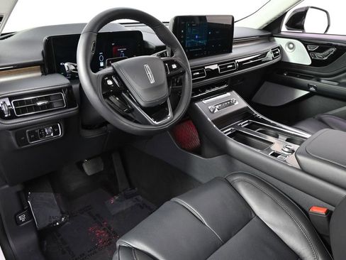 New 2026 Lincoln Aviator Reserve image 12