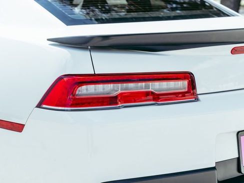 Used 2015 Chevrolet Camaro SS w/ SS Performance Package image 48