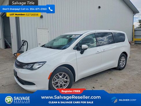 Used 2023 Chrysler Voyager LX FWD image 1