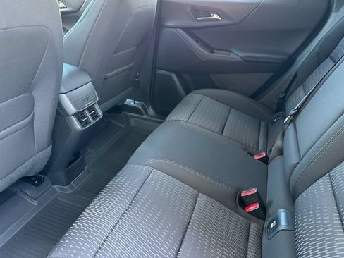 New 2027 Chevrolet Equinox LT FWD image 19