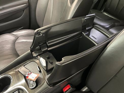 Certified 2019 Buick Envision Premium w/ LPO, Cargo Package image 36