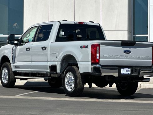 New 2026 Ford F250 XLT w/ F-250 >10K GVWR Package image 5