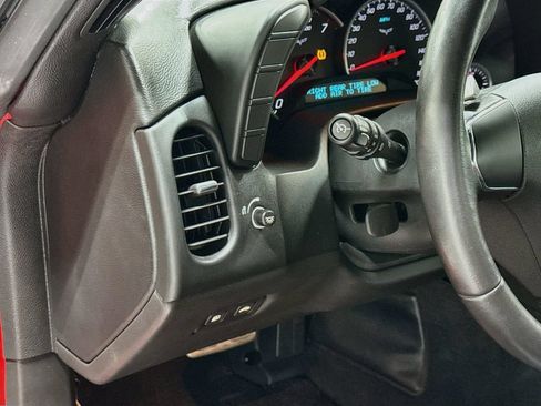 Used 2012 Chevrolet Corvette Convertible RWD image 10