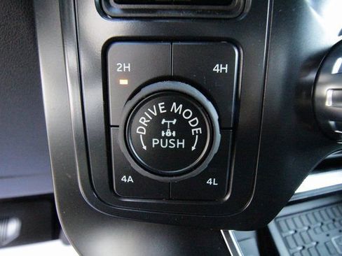 New 2025 Ford F150 Raptor image 30