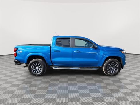 Certified 2024 Chevrolet Colorado Z71 w/ Advanced Trailering Package image 2