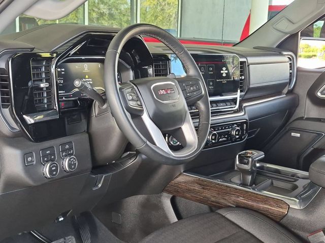Certified 2023 GMC Sierra 1500 Elevation w/ Preferred Package AWD/4WD image 13