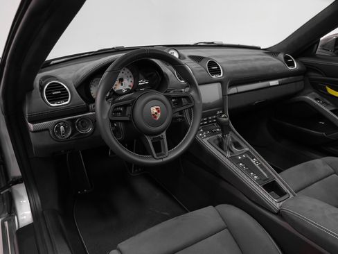 Used 2024 Porsche 718 Boxster Spyder RS image 4