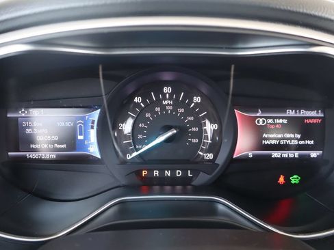 Used 2015 Ford Fusion SE FWD image 21