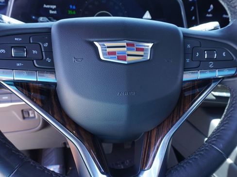 Certified 2023 Cadillac Escalade Premium Luxury AWD/4WD image 20