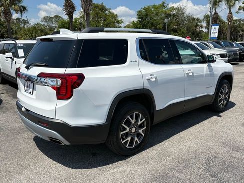 Used 2022 GMC Acadia SLE w/ Driver Convenience Package FWD image 7