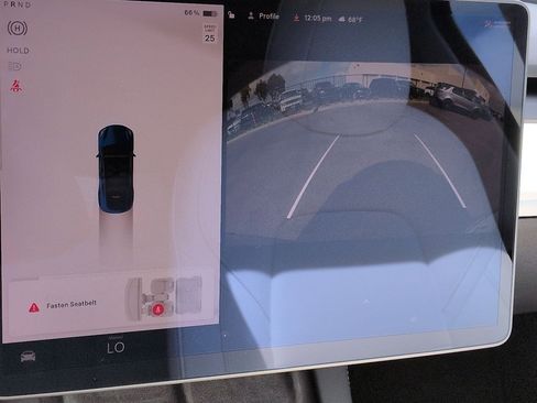 Used 2021 Tesla Model Y Long Range image 17