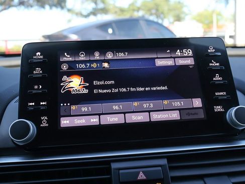 Used 2018 Honda Accord Touring image 47