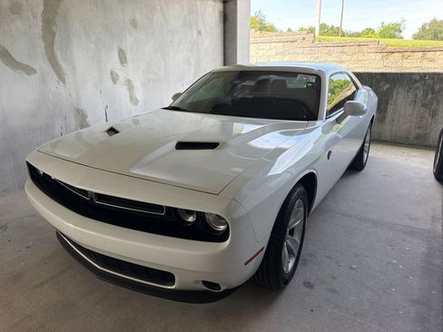 Used 2023 Dodge Challenger SXT RWD image 1