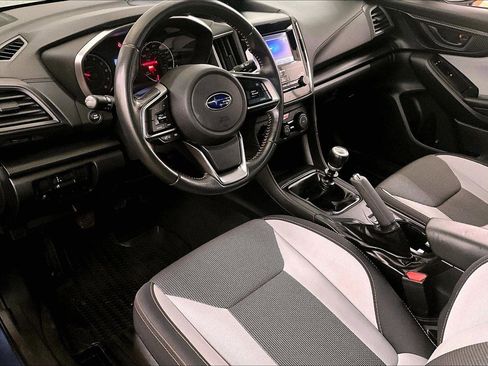 Used 2018 Subaru Crosstrek 2.0i Premium image 12