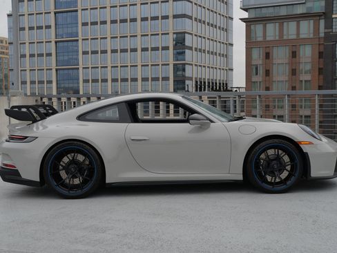 Certified 2024 Porsche 911 GT3 image 8
