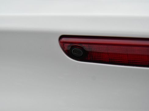 Used 2023 Chrysler 300 S image 40