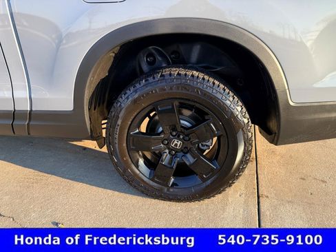 Certified 2026 Honda Ridgeline Black Edition image 11