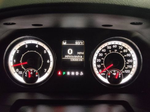 Used 2016 RAM 1500 Express w/ Black Ram 1500 Express Group AWD/4WD image 23