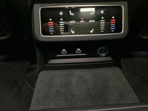 Used 2023 Audi A6 Premium Plus w/ Premium Plus Package image 33