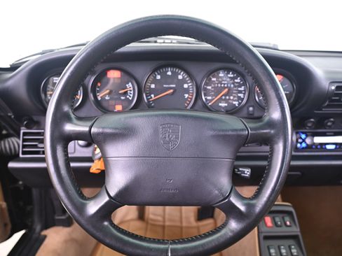 Used 1995 Porsche 911 Carrera RWD image 29