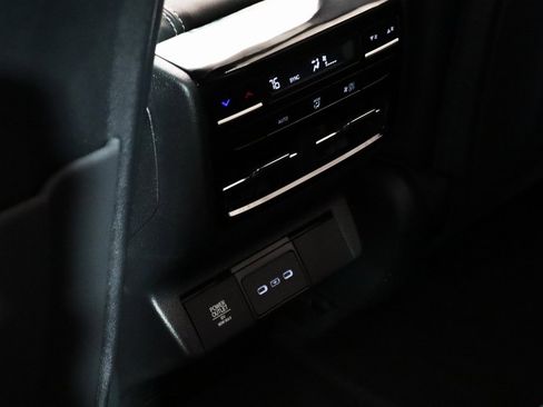 Used 2026 Acura MDX w/ Technology Package image 11