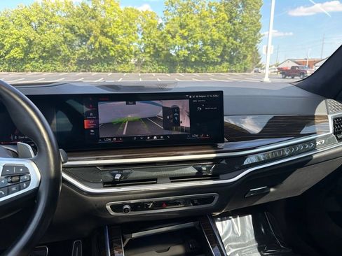 Used 2024 BMW X7 xDrive40i w/ Executive Package AWD/4WD image 15