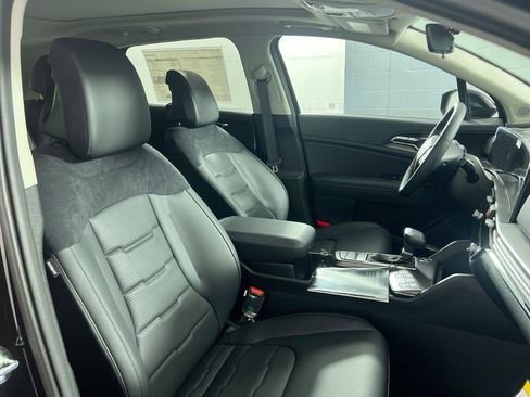 New 2026 Kia Sportage SX image 31