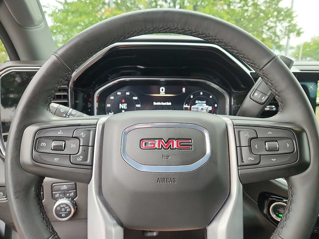 Used 2024 GMC Sierra 1500 Elevation w/ LPO, Elevation Black Package AWD/4WD image 18