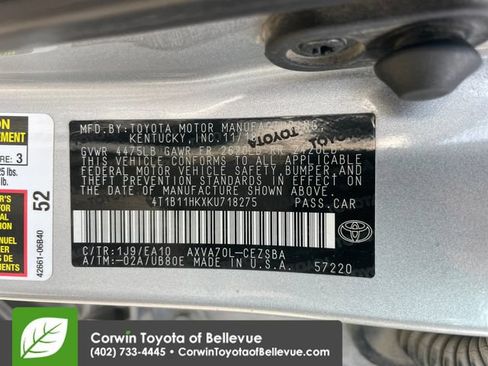 Used 2019 Toyota Camry SE FWD image 23