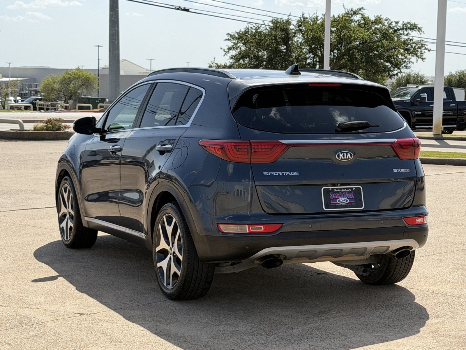 Used 2018 Kia Sportage SX FWD image 6