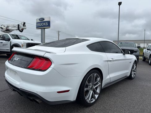 Used 2021 Ford Mustang GT Premium RWD image 5