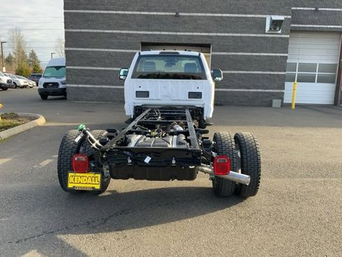 Used 2024 Ford F450 XL image 5
